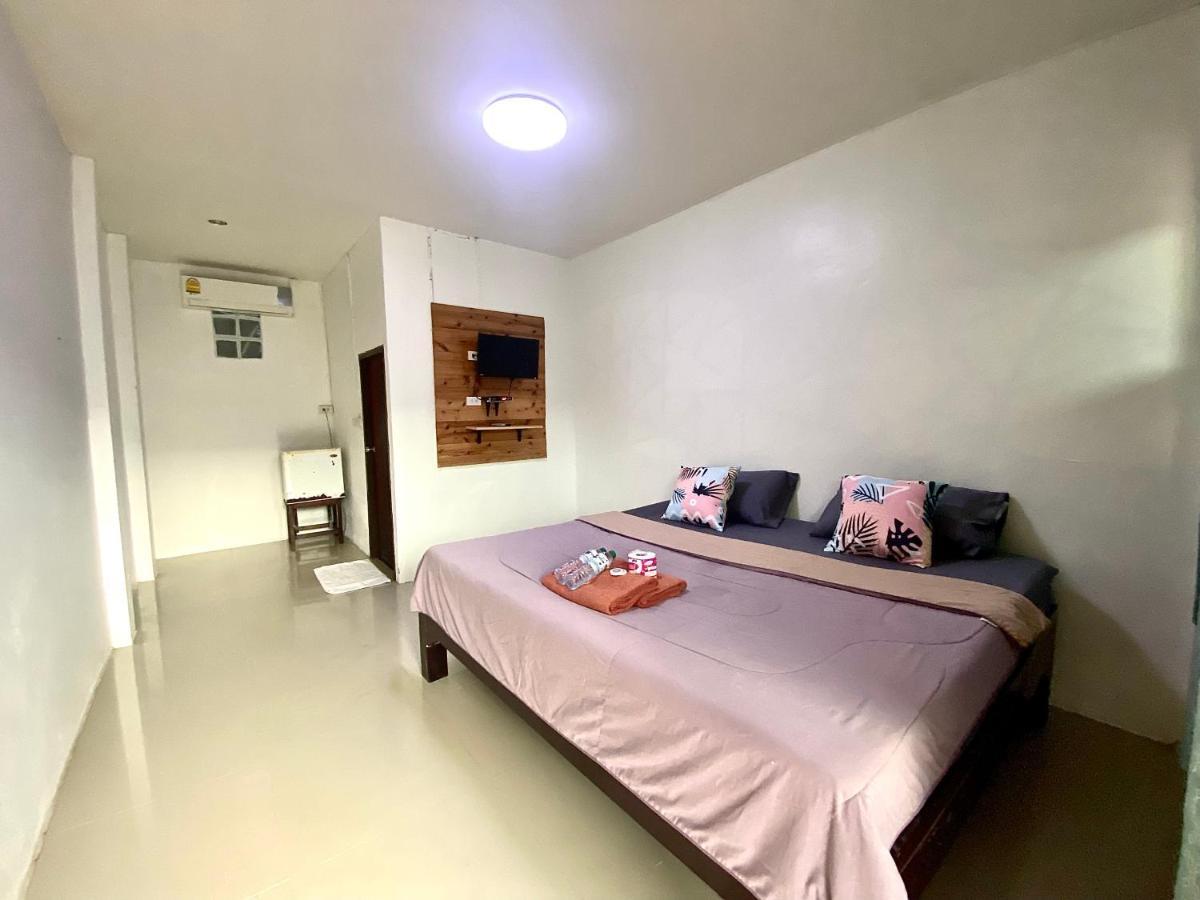 The Time Samed House Hotel Koh Samet Buitenkant foto