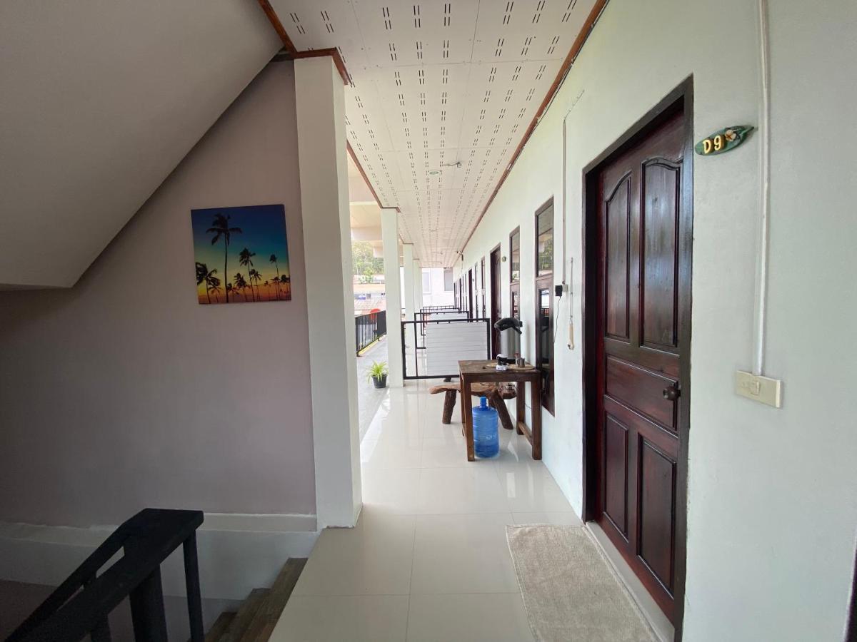The Time Samed House Hotel Koh Samet Buitenkant foto